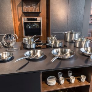 batterie "gigantic max" 18 pièces full inox" tous feux dont induction